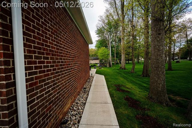21097 McGuire, Brownstown Charter Township, MI 48174