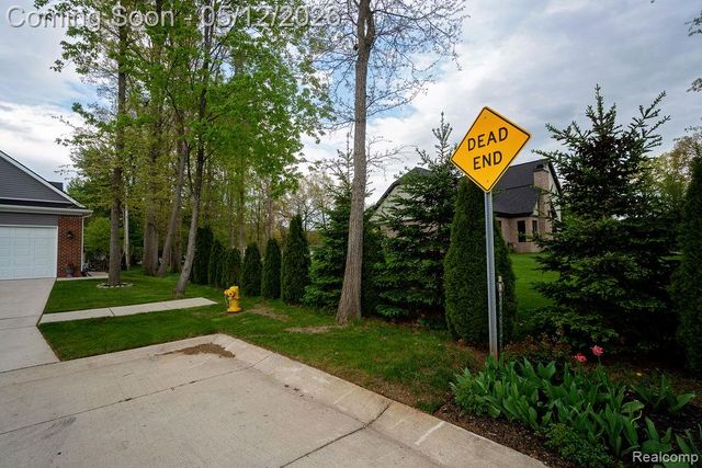 21097 McGuire, Brownstown Charter Township, MI 48174