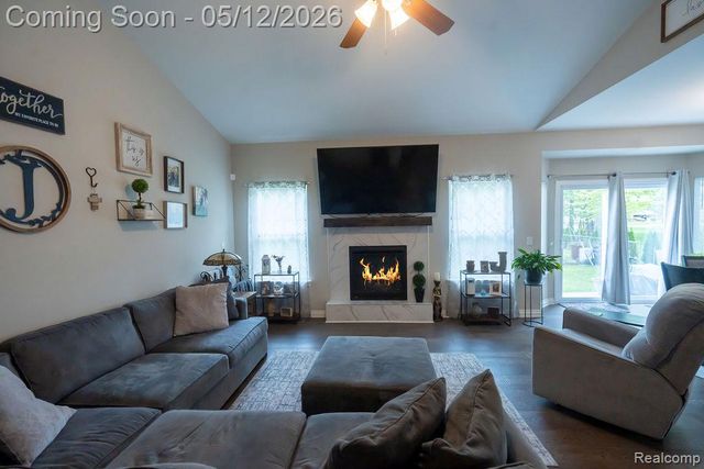 21097 McGuire, Brownstown Charter Township, MI 48174