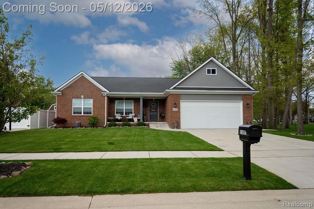 21097 McGuire, Brownstown Charter Township, MI 48174
