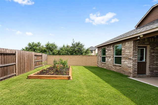 5119 Brookshire Pass Drive, Brookshire, TX 77423