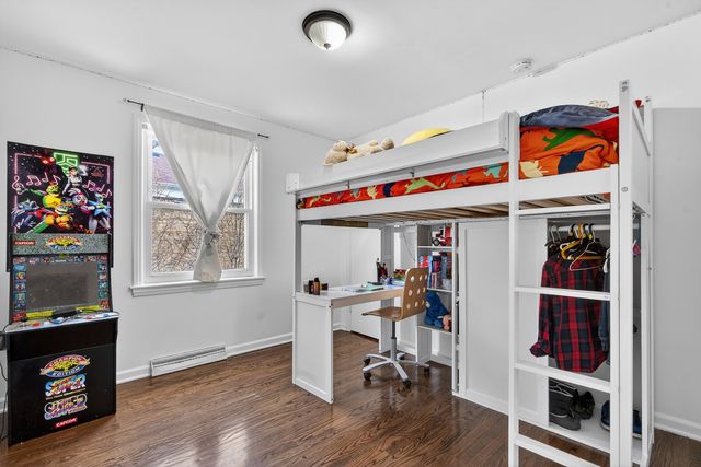 5201 Oak Street, Bellwood, IL 60104