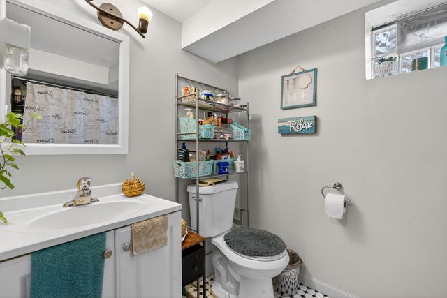 5201 Oak Street, Bellwood, IL 60104