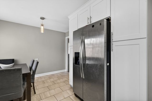 5201 Oak Street, Bellwood, IL 60104