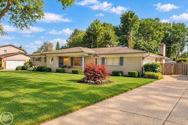 6534 Donnybrook Drive, Shelby Twp, MI 48316