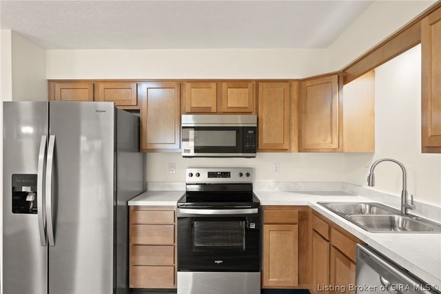 309 Reynolds Street, Charlestown, IN 47111