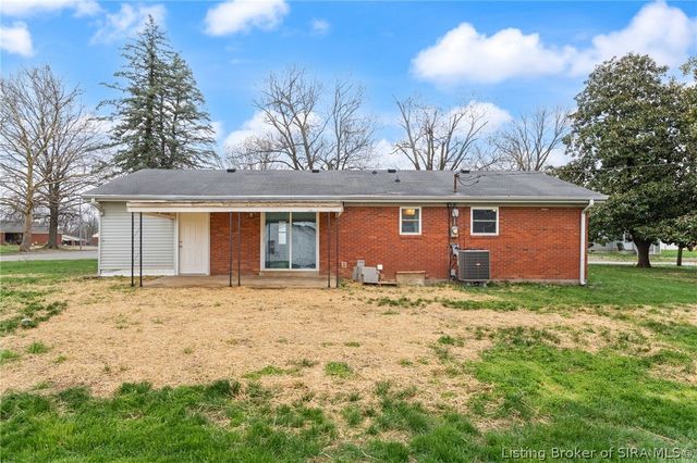 309 Reynolds Street, Charlestown, IN 47111