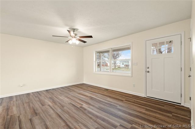 309 Reynolds Street, Charlestown, IN 47111