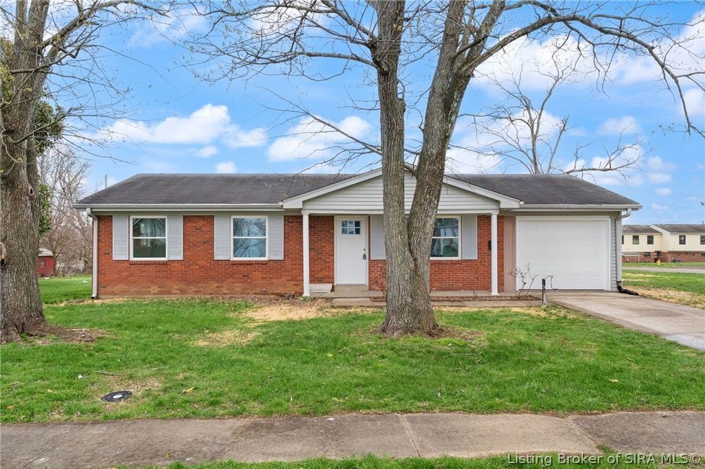 309 Reynolds Street, Charlestown, IN 47111