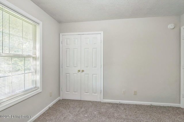 4239 Grantline View Ct, New Albany, IN 47150
