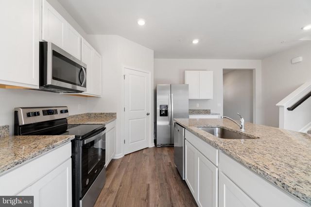 5212 MANOR PARK DR, Upper Marlboro, MD 20772