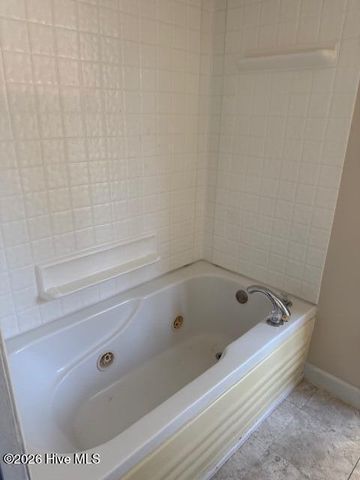 502 Lancelot Drive, Greenville, NC 27858