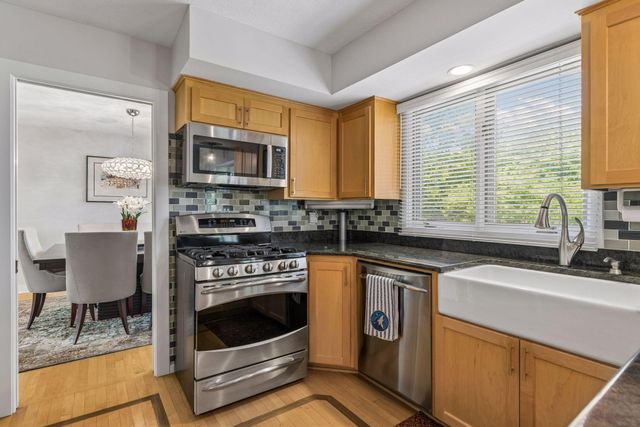 6016 Eden Prairie Road, Edina, MN 55436