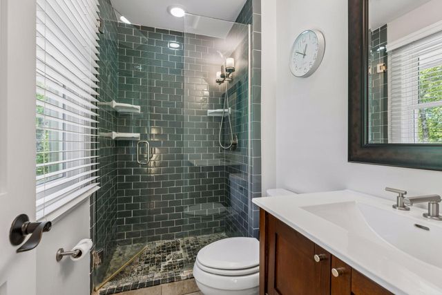 6016 Eden Prairie Road, Edina, MN 55436