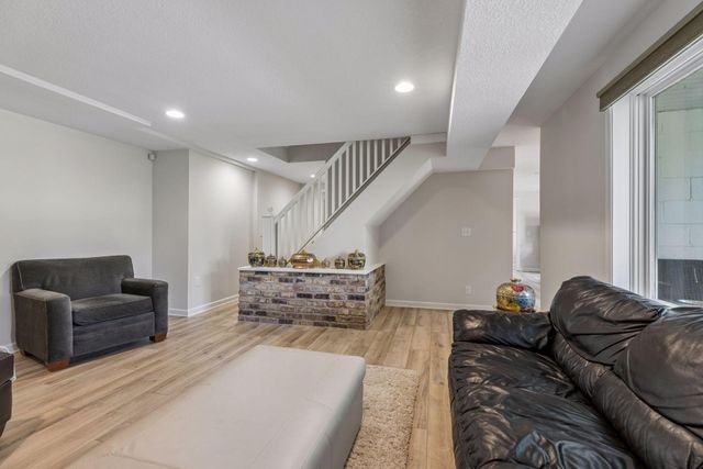 6016 Eden Prairie Road, Edina, MN 55436