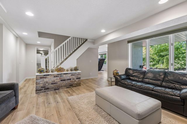 6016 Eden Prairie Road, Edina, MN 55436