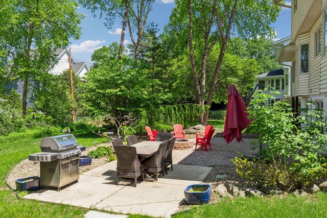 6016 Eden Prairie Road, Edina, MN 55436