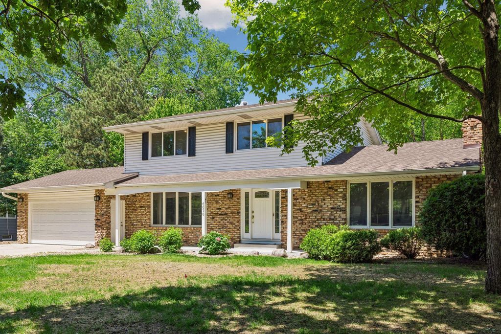 6016 Eden Prairie Road, Edina, MN 55436