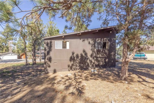 236 Zaca, Big Bear City, CA 92314
