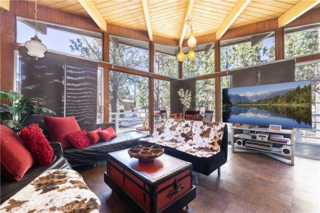 236 Zaca, Big Bear City, CA 92314