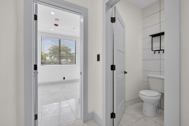 324 20th Street 14, West Palm Beach, FL 33407