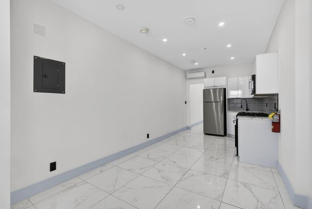 324 20th Street 14, West Palm Beach, FL 33407