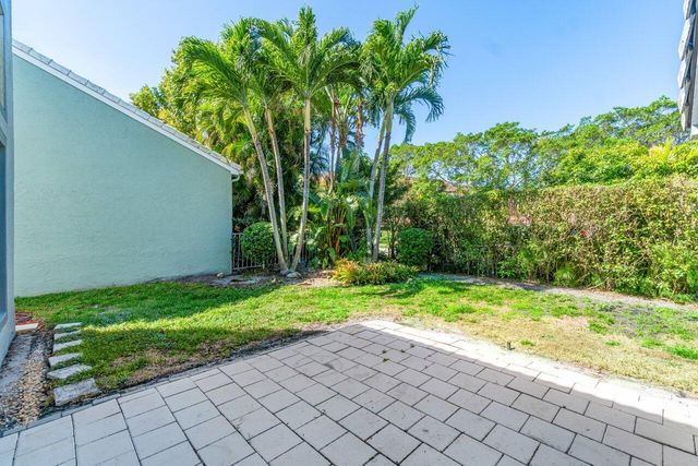 23458 Torre Circle, Boca Raton, FL 33433