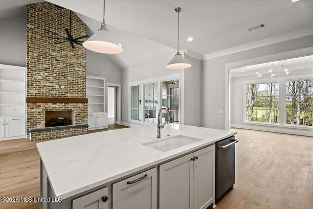 207 Welchshire Drive, Madison, MS 39110