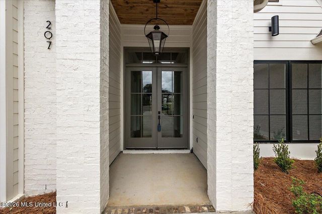 207 Welchshire Drive, Madison, MS 39110