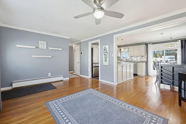 89 Coburn Dr, Lowell, MA 01854