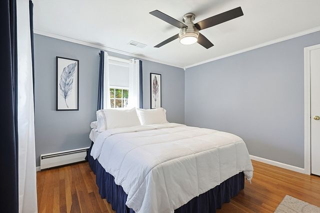 89 Coburn Dr, Lowell, MA 01854