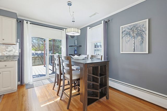 89 Coburn Dr, Lowell, MA 01854