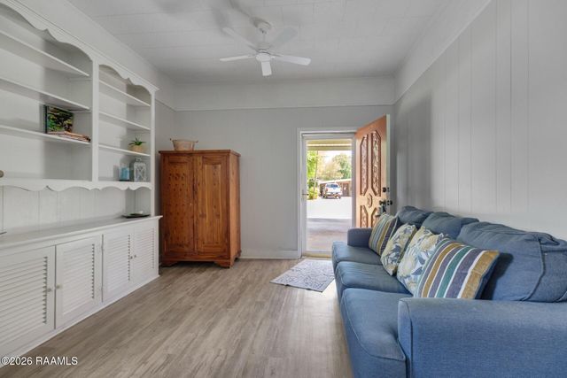 809 Prioux Street, New Iberia, LA 70563