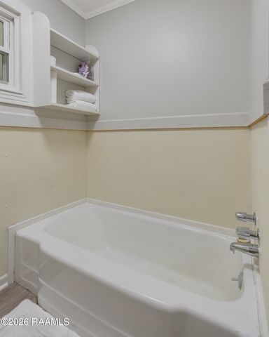 809 Prioux Street, New Iberia, LA 70563