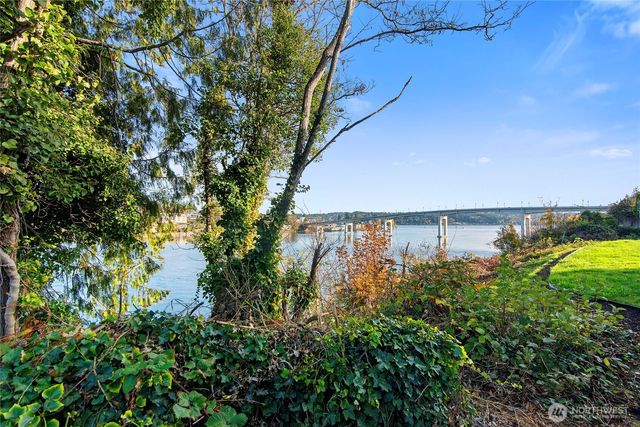 1108 Highland Avenue, Bremerton, WA 98337