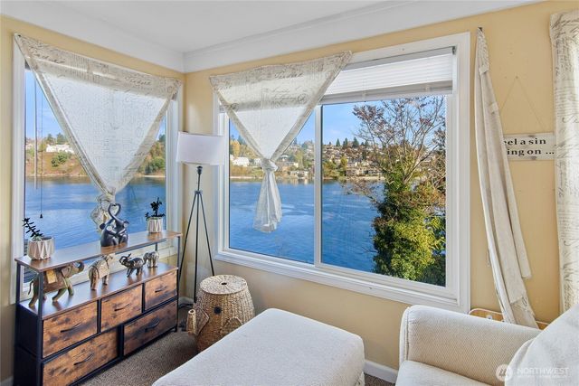 1108 Highland Avenue, Bremerton, WA 98337