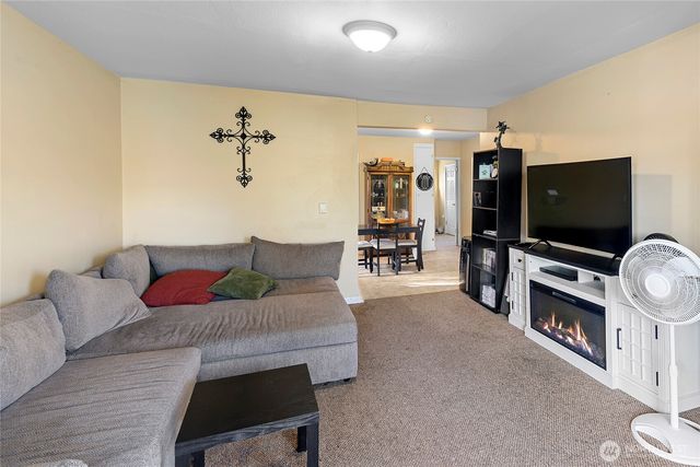 1108 Highland Avenue, Bremerton, WA 98337