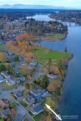 1108 Highland Avenue, Bremerton, WA 98337