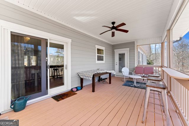 434 Riverbend Lane, Bogart, GA 30622