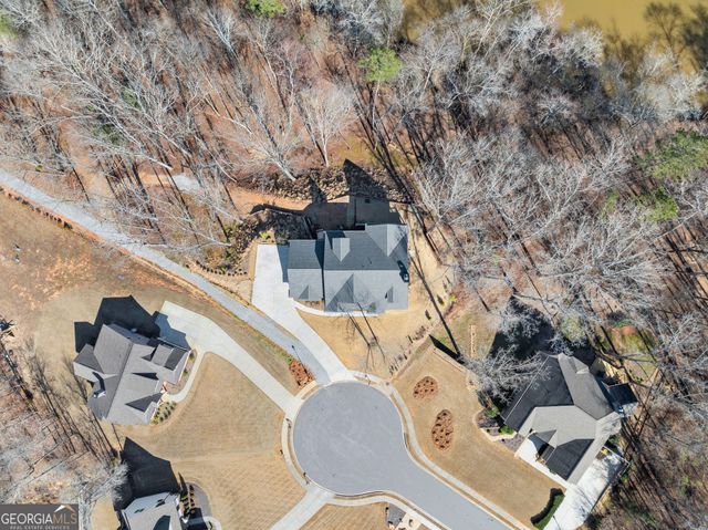 434 Riverbend Lane, Bogart, GA 30622