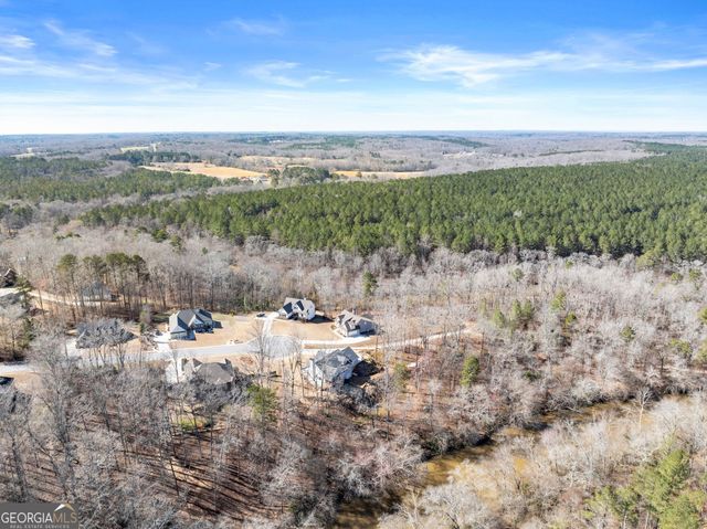 434 Riverbend Lane, Bogart, GA 30622