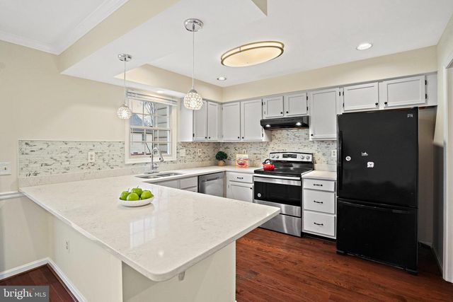 9216 BURLEY LN, Laurel, MD 20723