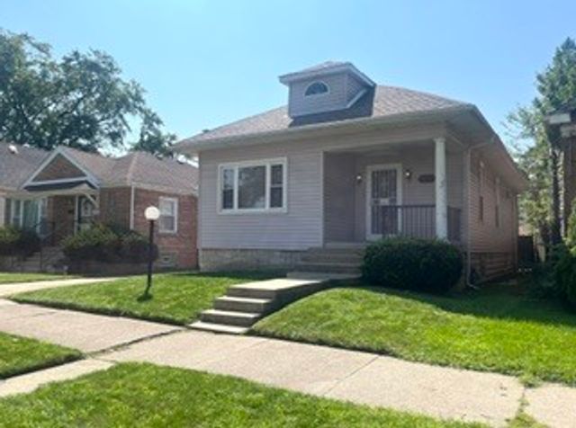 10228 S Carpenter Street, Chicago, IL 60643