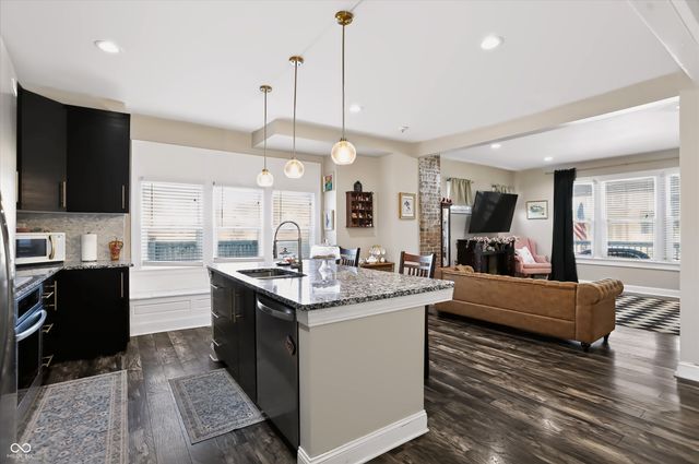 607 E 32nd Street, Indianapolis, IN 46205