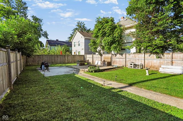607 E 32nd Street, Indianapolis, IN 46205