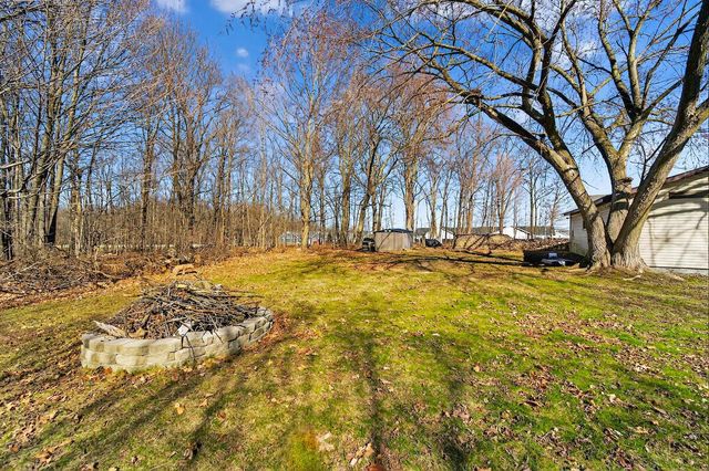 2024 W Grays LANE, Oak Creek, WI 53154