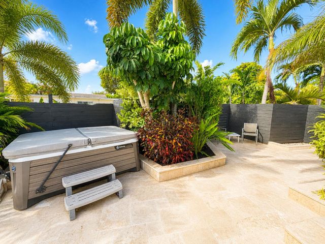 1600 NW 4TH Avenue, Fort Lauderdale, FL 33311