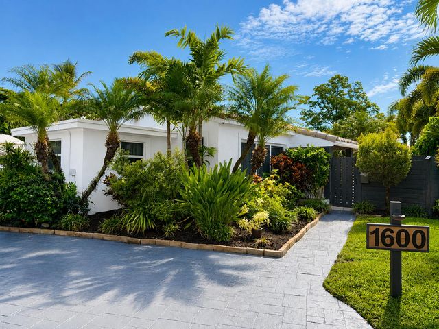 1600 NW 4TH Avenue, Fort Lauderdale, FL 33311