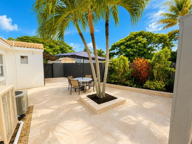 1600 NW 4TH Avenue, Fort Lauderdale, FL 33311