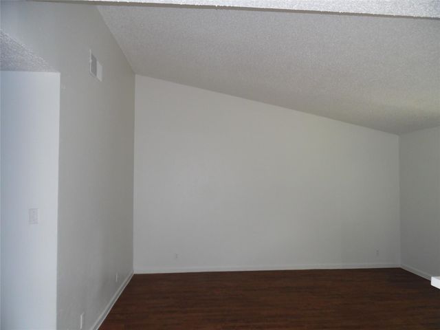 1926 Nicole CIR B, Round Rock, TX 78664